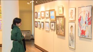 Выставка Вероники Олисаевой «Ретроспектива созерцателя» открылась в Национальной библиотеке