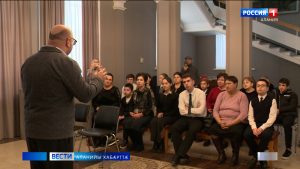 Хетæгкаты Къостайы номыл литературæйы музейы кад кодтой 8-æм республикон сфæлдыстадон конкурсы уæлахиздзаутæн æмæ лауреаттæн