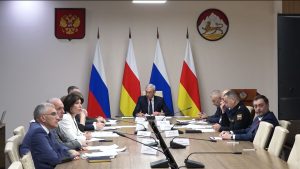 Борис Джанаев провел совещание по вопросам сокращения недоимок по налогам в районах республики