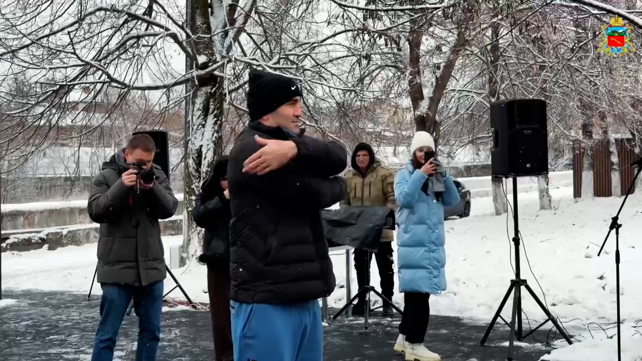 Современная воркаут-площадка открылась сегодня на набережной Владикавказа