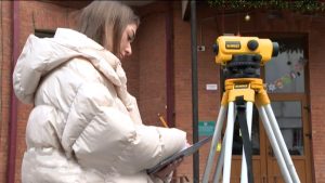 Габачиты Аланæ ныридæгæн равзæрст дæсныйадмæ гæсгæ цы наукон архайд кæны, уый тыххæй йæ къухы бирæ æнтыстдзинæдтæ бафтыд