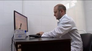 Ацы аз, программæ «Земский доктор»-ы фæлгæты, нæ республикæйы куысты бынæттæ ссардзысты 13 дохтыры