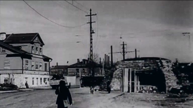 82 года назад Ленинград был полностью освобожден от фашистской блокады