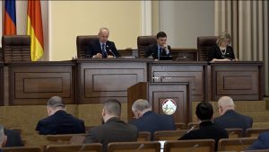 Об установлении ограничений в сфере оборота электронных систем доставки никотина говорили на заседании совета парламента