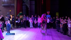 Новогодний праздник организовали для детей участников специальной военной операции