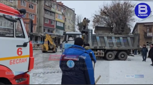 Коммунальные службы приступают к ремонту кровли и оконных рам в доме, пострадавшем от падения БПЛА – МинЖКХ