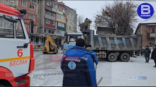 Коммунальные службы приступают к ремонту кровли и оконных рам в доме, пострадавшем от падения БПЛА – МинЖКХ