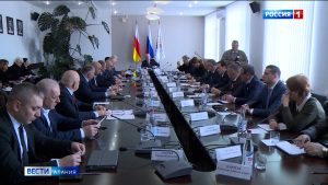 Круглый стол, посвященный охраняемым природным территориям, провели в парламенте республики