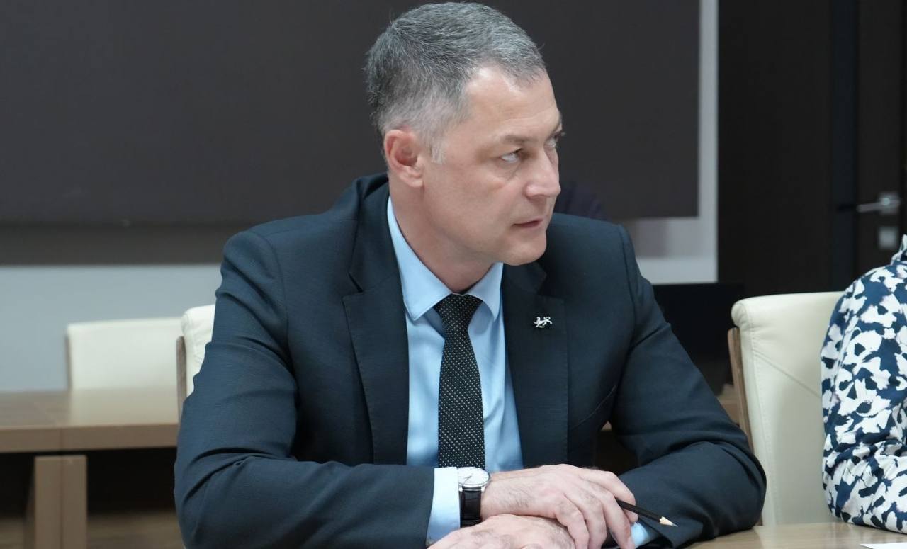 Марат Сокаев освобождён от должности министра экономического развития РСО-А по собственному желанию