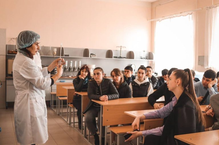 В Северной Осетии работают 26 профильных классов в 18 образовательных учреждениях