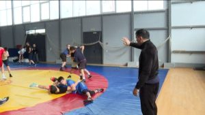 Республикæйы юниорты иугонд командæ уæгъдибар хъæбысхæстæй цæттæ кæны, Уæрæсейы фыццаг бынат бацахсыны ерыстæм