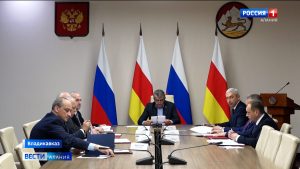 Сергей Меняйло провел совместное заседание Антитеррористической комиссии и Оперативного штаба