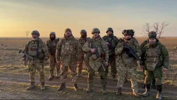 Бойцы полка им. дважды Героя Советского Союза И.А. Плиева и батальона «Алания» поздравили Сергея Меняйло с Днем защитника Отечества