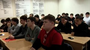 В Моздокском районе начал работу специальный лекторий для молодежи призывного возраста