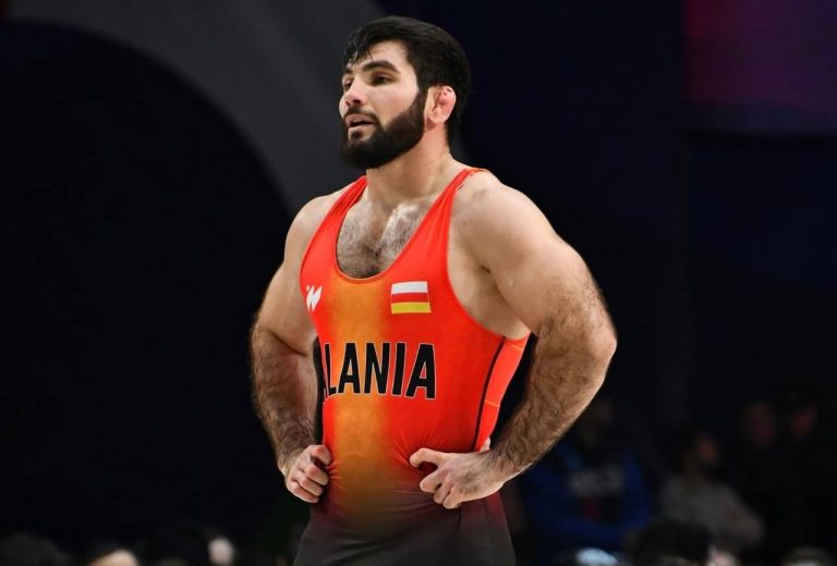 Артур Найфонов завоевал серебро Кубка Ивана Ярыгина