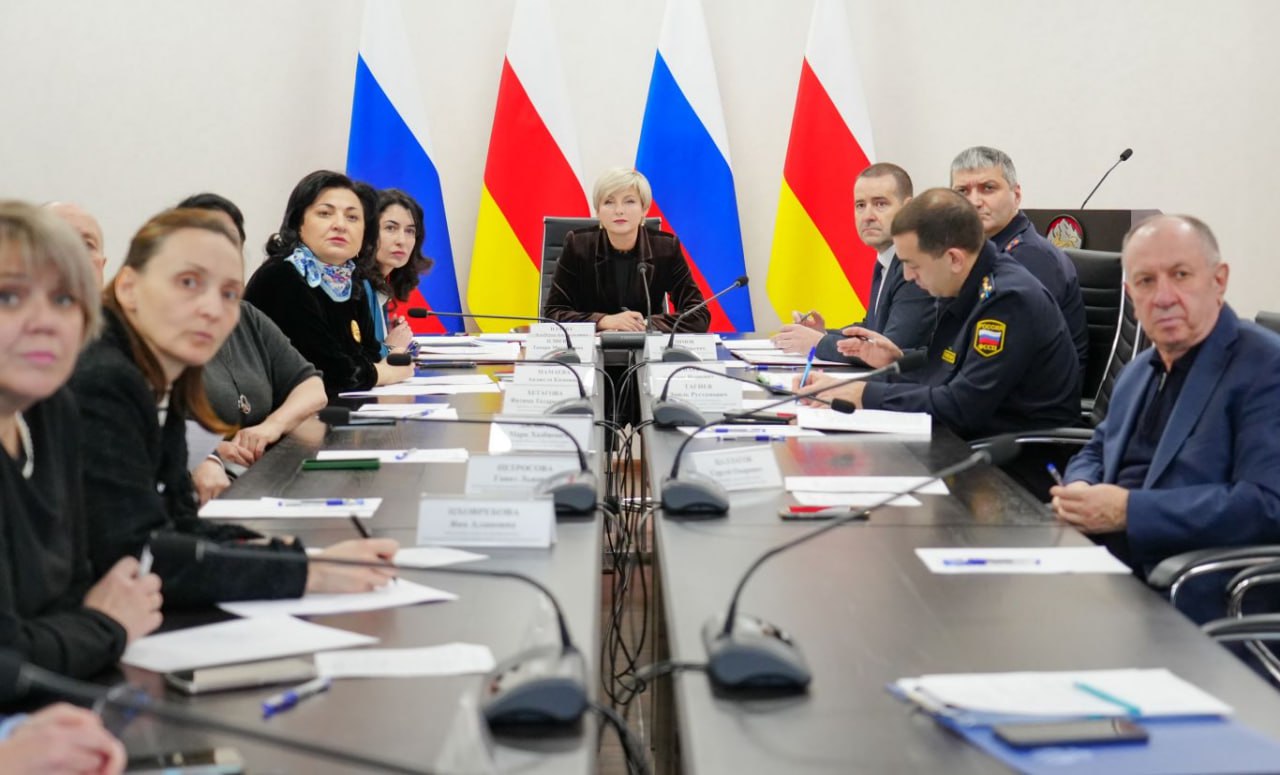 Число семей, находящихся в социально опасном положении в Северной Осетии, удалось сократить на 21,5%