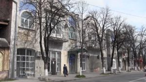 Администрация Моздокского района при участии актива общественных организаций принимает меры по сохранению объектов культурного наследия