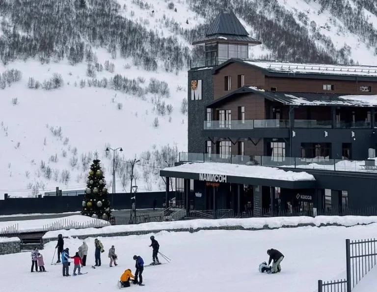 С начала года курорт «Мамисон» посетили более 28 тысяч туристов, с момента запуска – свыше 65 тысяч