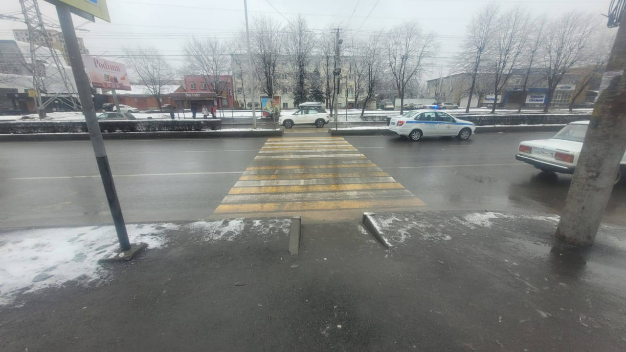 Иномарка сбила 19-летнего пешехода во Владикавказе