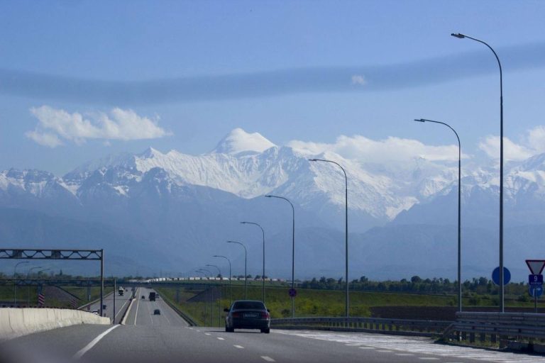 Почти на 30 километрах автодорог установят искусственное освещение в 2026 году