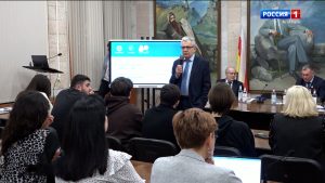 Руководитель Национального центра физики и математики Александр Сергеев встретился с молодыми учеными Северной Осетии