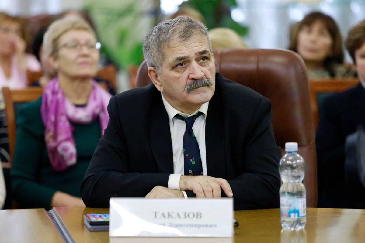 Не стало известного ученого и педагога Валерия Таказова