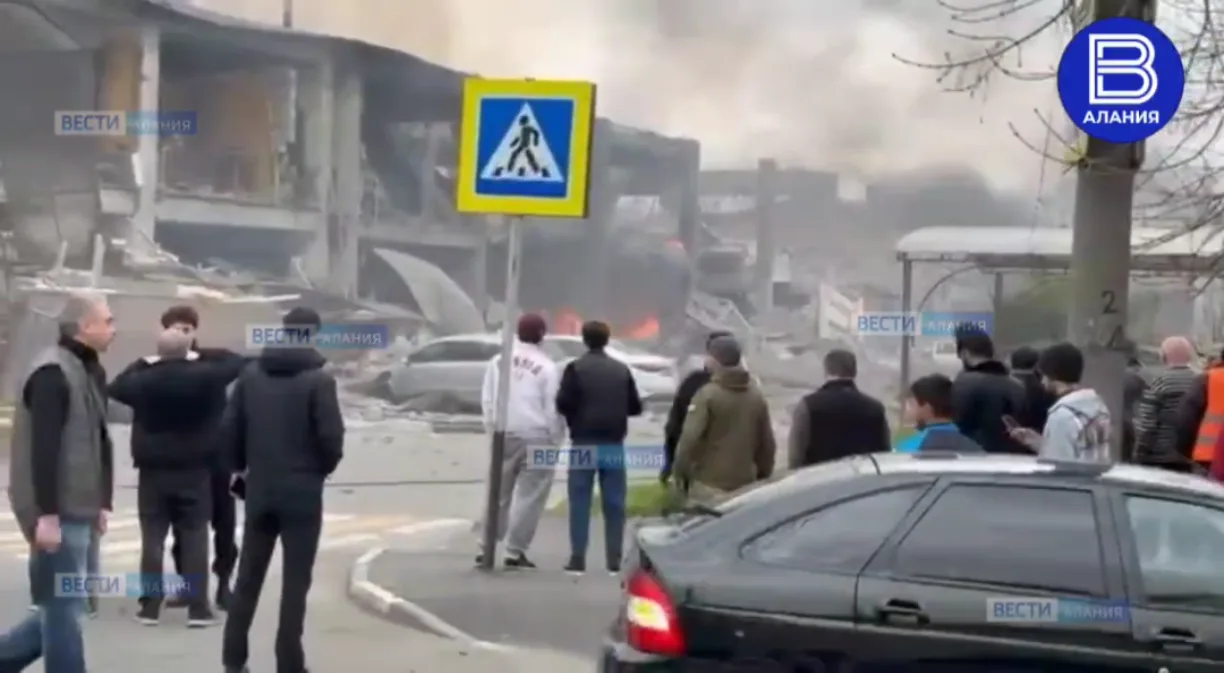 Мощный взрыв прогремел во Владикавказе, на данные момент известно о восьми пострадавших