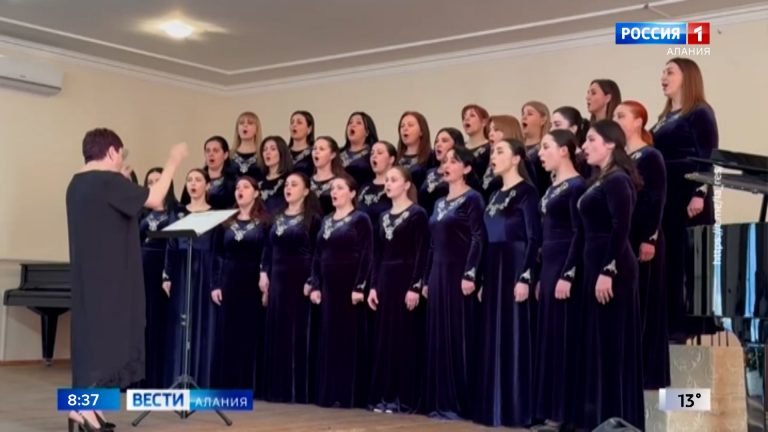 В музыкальном училище Цхинвала прошел академический концерт, посвященный 90-летию со дня рождения Феликса Алборова