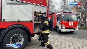 Огнеборцы провели учения в кафедральном соборе святого Георгия Победоносца