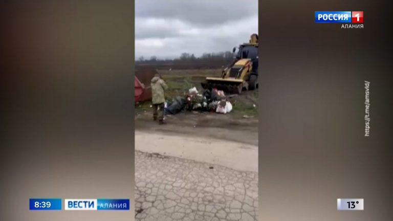 В преддверии Радоницы специальные службы наводят порядок на муниципальных кладбищах