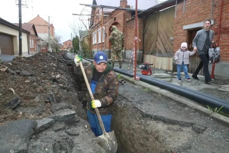 300 метров изношенного водопровода заменят во Владикавказе на улицах Гурциева и Уруймаговой