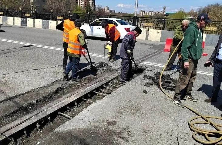 Ремонтные работы на Кировском мосту планируют завершить в максимально короткие сроки