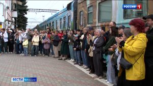 Во Владикавказ прибыл круизный туристический поезд «Жемчужина Кавказа»