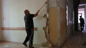 Во Владикавказе приступили к капитальному ремонту женской консультации поликлиники №4