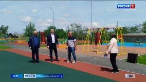 Партион десантмæ гæсгæ Дыгуры районы сæргълæууæг, парти «Иугонд Уæрæсе»-йы бынæттон хайады секретарь Цагъаты Сослан федта, районы цы социалон объекттæ арæзт æмæ цалцæггонд цæуынц, уыдон