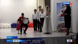 В коррекционном интернате Моздока Год единства народов открыли масштабным фестивалем национальных  культур