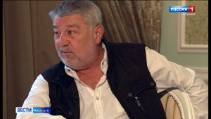 80 лет назад родился родоначальник конно-драматического театра «Нарты» Анатолий Дзиваев