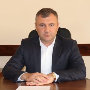 Власти Правобережного района призвали не поддаваться панике в связи со массовыми звонками о минировании