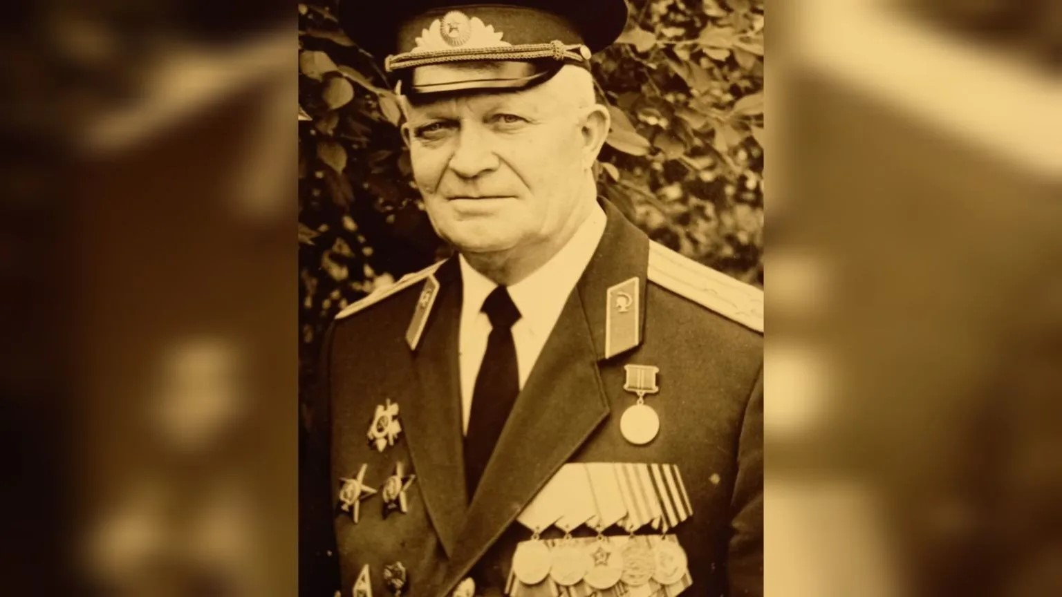 История ветерана Великой Отечественной, полковника медслужбы Анатолия Верховцева увековечена в музейном комплексе «Дорога памяти».