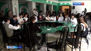 В Северной Осетии проходит федеральный этап Всероссийской ярмарки трудоустройства “Работа России. Время возможностей”