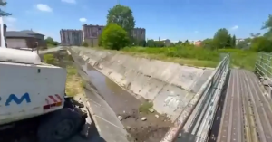 Более 400 м ливневого канала расчистили коммунальщики во Владикавказе