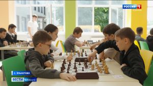 Шахматный турнир «Лучи Победы» на Кубок главы Кировского района состоялся в Эльхотовской средней школе