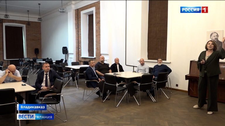 Ветеранам и участникам СВО провели образовательный семинар о тонкостях публичных выступлений и работе с аудиторией