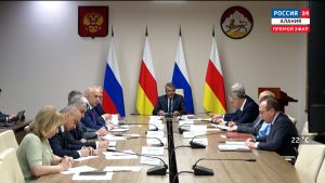 Аппаратное совещание: оздоровительная кампания, эпидситуация, пришкольные лагеря