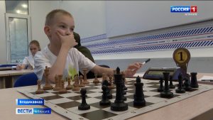 В штабе общественной поддержки партии “Единая Россия” прошел турнир по шахматам