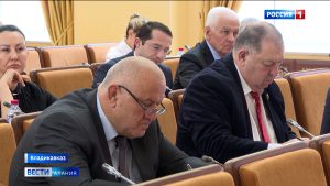 В Доме правительства состоялось заседание совета парламента
