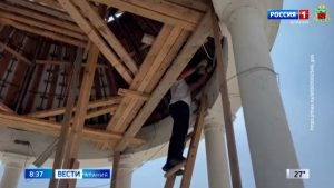 Во Владикавказе приступили к ремонту ротонды на набережной Терека