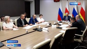 Борис Джанаев провел совещание по вопросам сокращения налоговых недоимок в районах республики