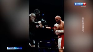 Мурат Гассиев защитил титул чемпиона WBA в супертяжелом весе