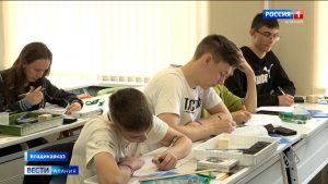В образовательном центре «Вершина» проходит профильная тематическая смена «Коды Курчатова»